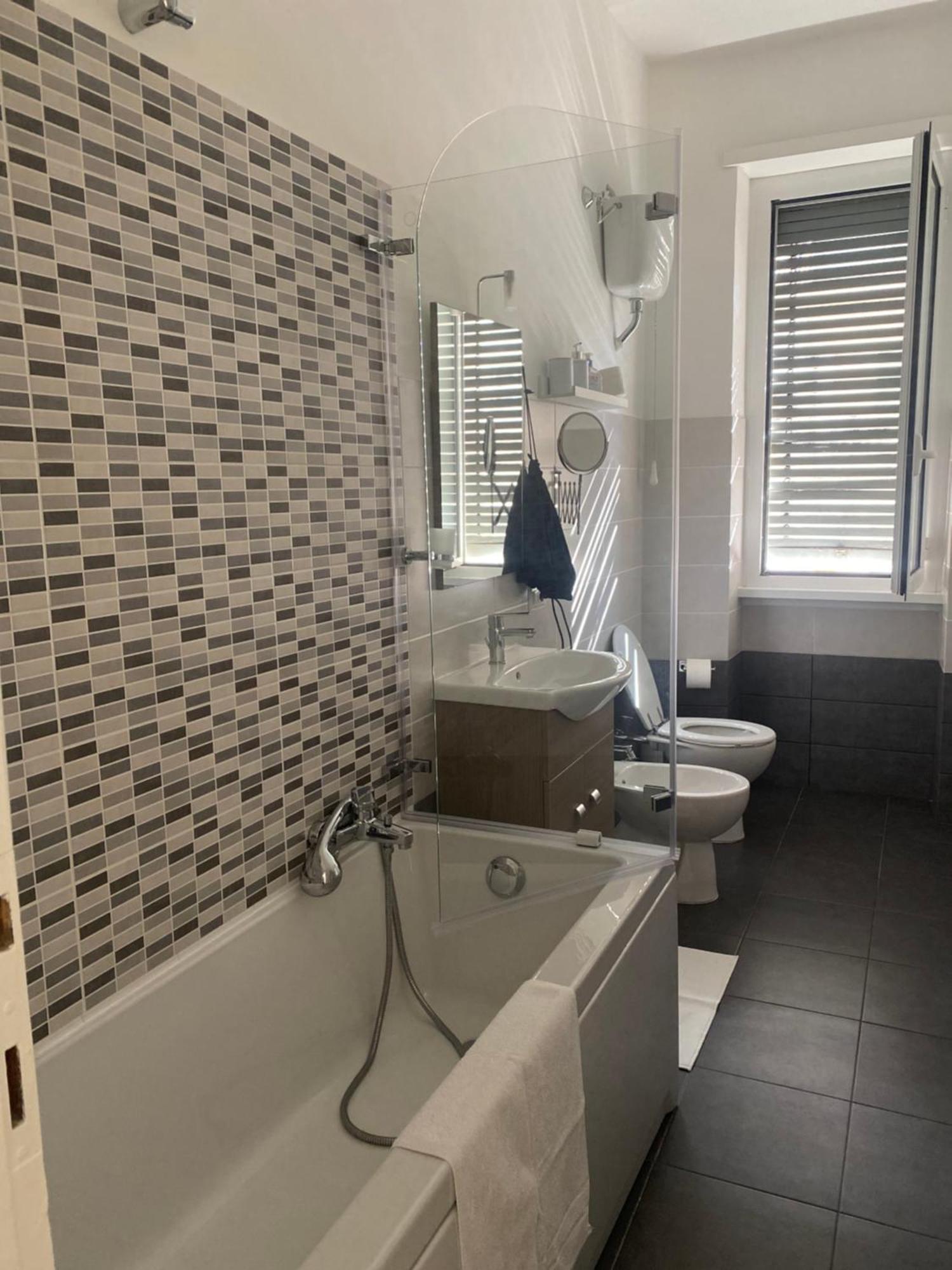 דירות Casa Carlotta A Roma מראה חיצוני תמונה